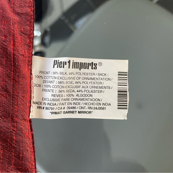 New Placemats Garnet Mirror, set of 8 - Picture 4 of 5